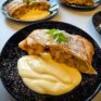 Apfelstrudel mit Vanillesauce