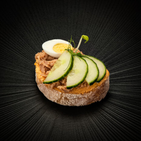 Bruschetta mit mit Thunfisch Bruschetta mit mit Thunfisch
