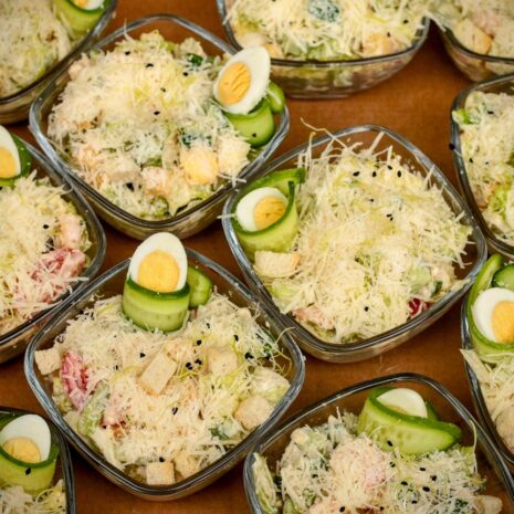 Cäsar-Salat mit Garnelen