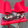 Geschenkbox mit Erdbeeren in Schokolade