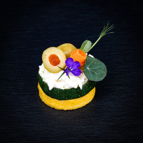 Knusprige Polenta mit Zucchini