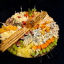 Königliche Käseplatte mit gemischtem Käse und Trüffelhonig