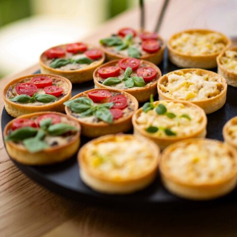 Quiche mit Hähnchen und Ananas Quiche mit Hähnchen und Ananas