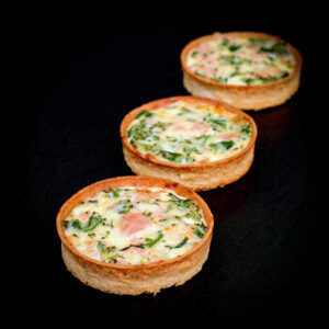 Quiche mit Lachs und Brokkoli