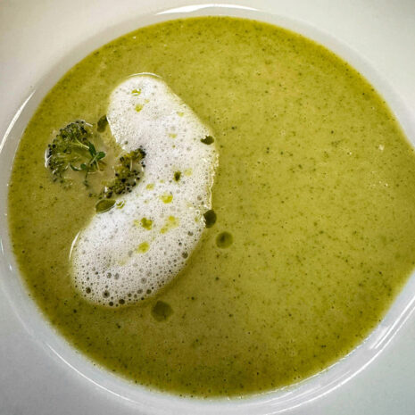 Spargelcremesuppe