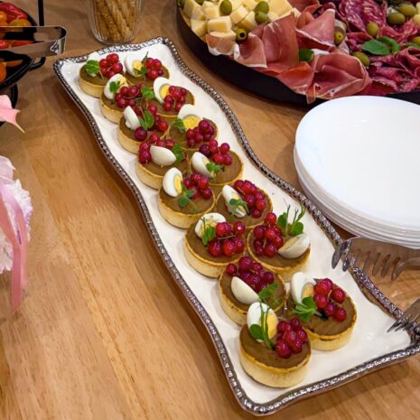 Tartelette Mousse aus Hühnerleber Tartelette Mousse aus Hühnerleber