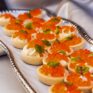 Tartelette mit rotem Kaviar