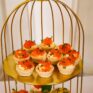 Tartelette mit rotem Kaviar