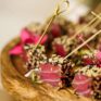 Thunfisch-Spieß mit Sesam