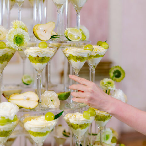 Wedding Dessertpyramide im Glas Wedding Dessertpyramide im Glas