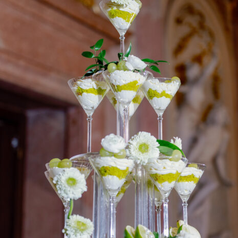 Wedding Dessertpyramide im Glas Wedding Dessertpyramide im Glas