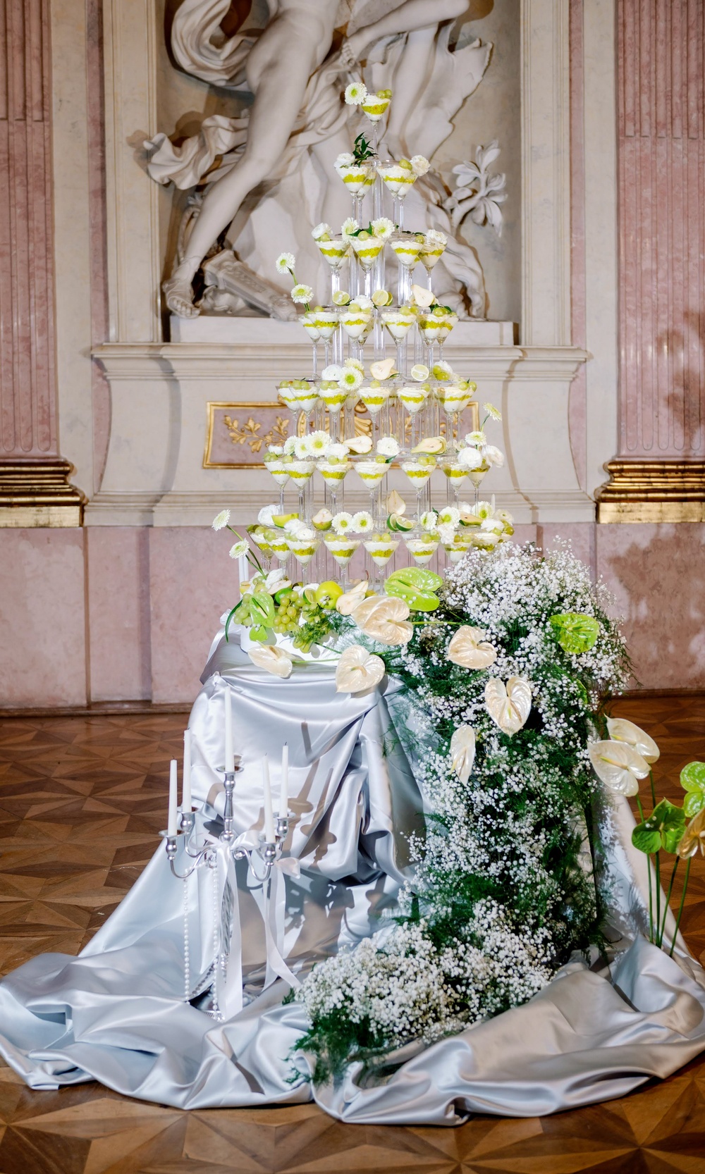 Wedding Dessertpyramide im Glas